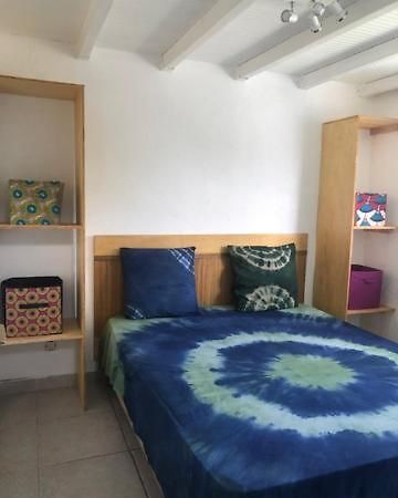 Les Chambres D'Umoja Grand-Bourg  エクステリア 写真